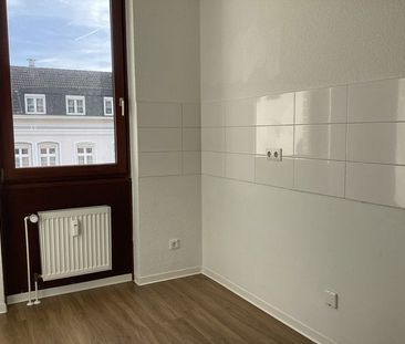 Preisgünstige, individuelle 1,5-Zimmer-Single-Wohnung - Foto 4