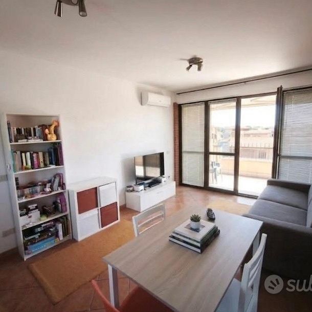 FIUMICINO BILOCALE ARREDATO Con TERRAZZO PRIVATO - Photo 1