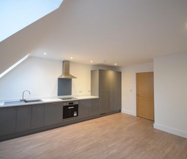 2 bedroom apartment to rent - Photo 2