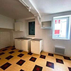 Location Appartement 2 pièces 50m² MONT DE MARSAN 40000 - Photo 2