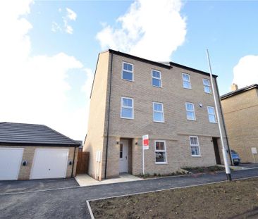 4 bedroom semi-detached house to rent - Photo 5