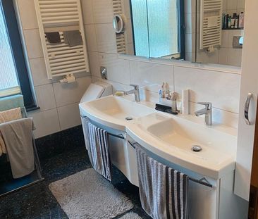 3-4 Zimmer Wohnung 31.3.2026 mit Kamin - Photo 2