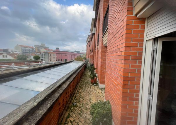 Apartamento T2 no Centro comercial Fórum