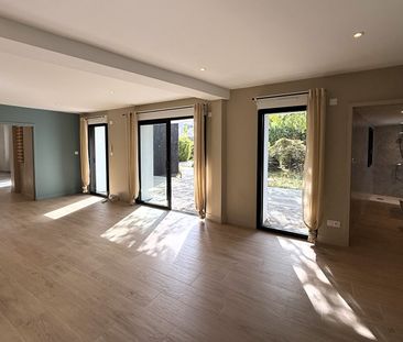Location Maison 8 pièces 160m² - Photo 1
