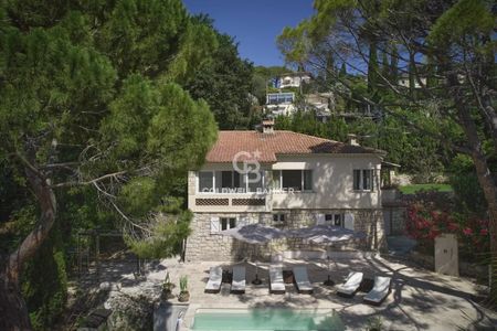 VILLA 5 CHAMBRES + APPARTEMENT INDÉPENDANT - Photo 5