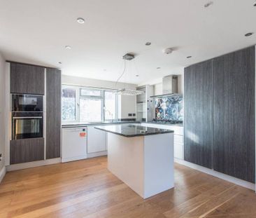 4 bedroom terraced house to rent - Photo 6