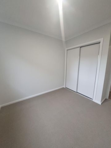 Convenient, Low-Maintenance Living in a Great Location! - Photo 5