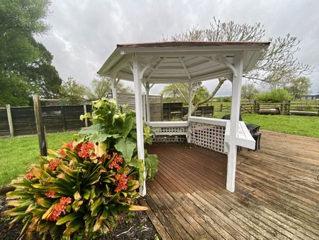 Property Management191 Postman Road, Dairy Flat - House for Rent - Photo 2