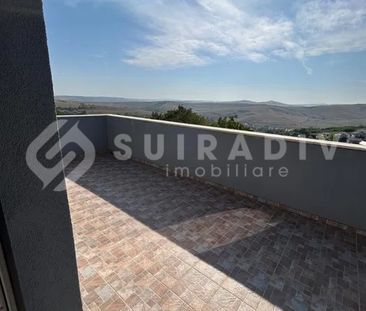 Casa de inchiriat cu 5 camere, 3 bai, curte in Dezmir - Fotografie 5