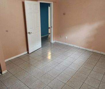 Detached Home For Lease | E9238056 - Photo 3