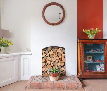 Horns Road, Stroud, Gloucestershire, GL5 - Photo 2