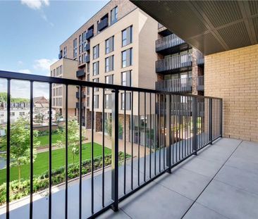 3 bedroom apartment to rent - Photo 6