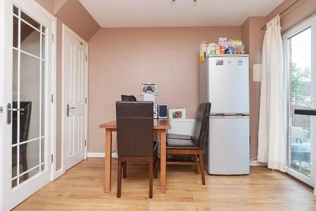 2 bedroom terraced house to rent - Photo 3