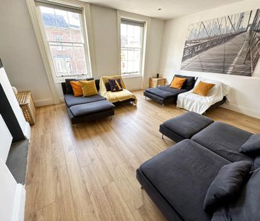 6 bedroom terraced house to rent - Photo 3