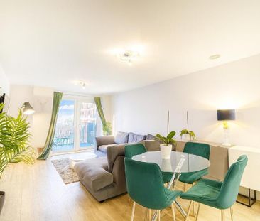 2 bedroom apartment to rent - Photo 3