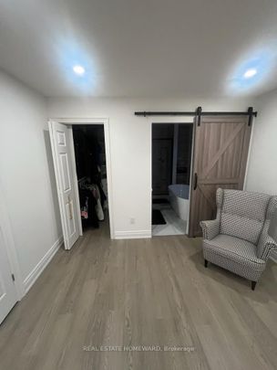 For Lease - 932 Elgin Street Unit# Main, Newmarket, Ontario - Photo 1