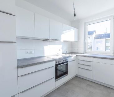 3-Zimmer-Wohnung in der Weimarer Straße: schick, modern, komfortabel! - Photo 2