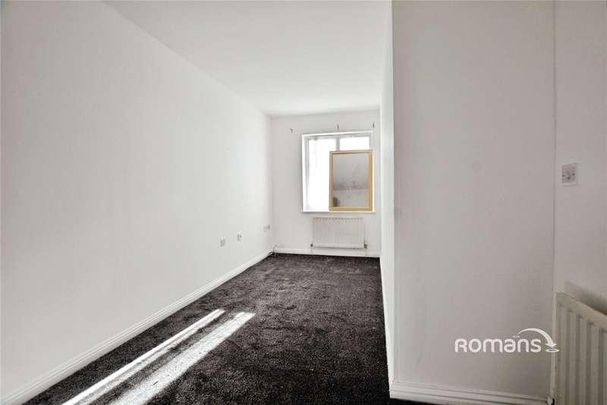 Rutherford Close, Uxbridge, UB8 - Photo 1