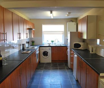 6 bedroom house to rent - Photo 4