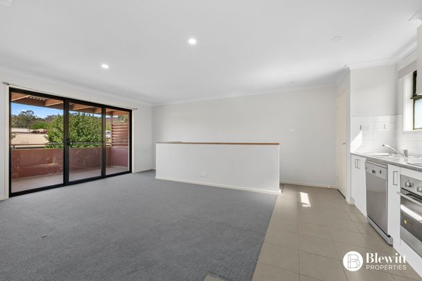 87 Ian Nicol Street, Watson ACT 2602 - Townhouse For Rent | Domain - Photo 1