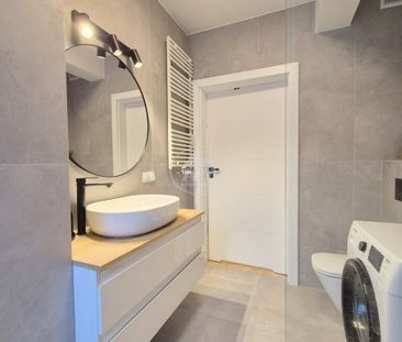 3M, Grabiszyn, Apartamenty Krucza, Miejsce garażow - Photo 2