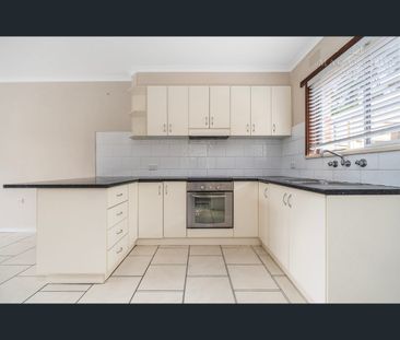 5/121 Lake Albert Road, East Wagga Wagga, NSW 2650 - Photo 6