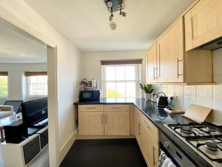 Liverpool Terrace, Worthing, BN11 1 bedroom flat to rent - Photo 4