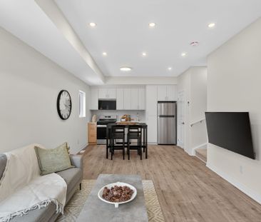 For Lease - 12 SMALLWOOD Drive Unit# A, Toronto, Ontario - Photo 3