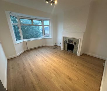 Burnt Oak Broadway, HA8 5ED, Edgware - Photo 4