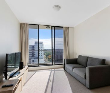 Convenient Living in the Heart of St Leonards - Photo 1