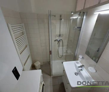 Pronájem prostorného bytu 3+1/2x lodžie – klidná lokalita v centru ... - Photo 6