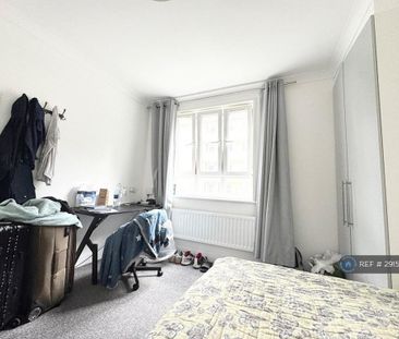 4 bedroom flat to rent - Photo 5