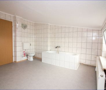 Zentrale Lage trifft auf charmantes Wohnambiente – Ihre neue Dachge... - Photo 1