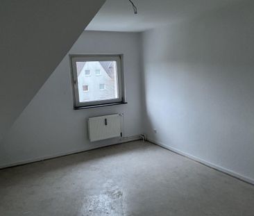 2-Zimmer-Wohnung in Brambauer frei, mit Renovierungsgutschein für B... - Photo 1
