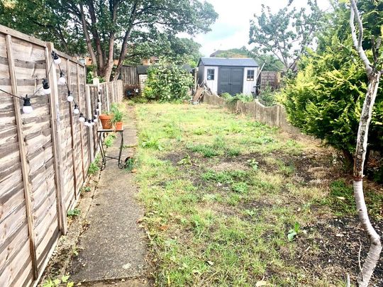 2 bedroom house to rent - Photo 1