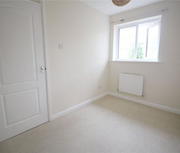 2 Bedroom House - Cherry Gardens, Bishops Waltham - Photo 6