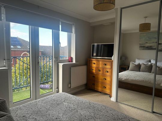 2 bedroom apartment to rent - Photo 1