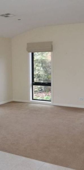 48 Lake Street, Wendouree - Photo 1