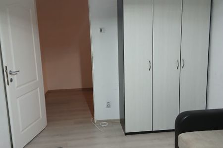 Apartament de inchiriat 2 camere Alexandru cel Bun - Photo 2