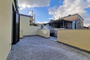 Casa indipendente in affitto