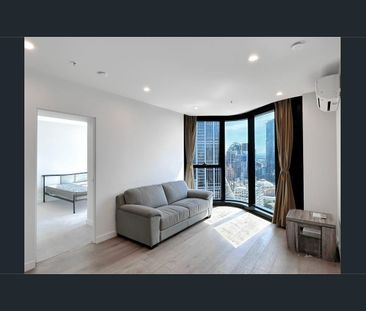 Fully furnished Two Bedrooms Apartment In the heart of the CBD! - Photo 2