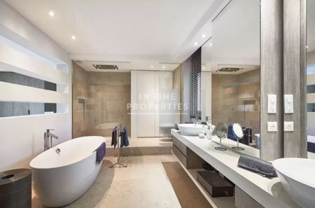 Location Maison 6 pièces 240m² VALBONNE 06560 - Photo 5