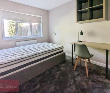 1 bedroom in a house share to rent - Photo 4