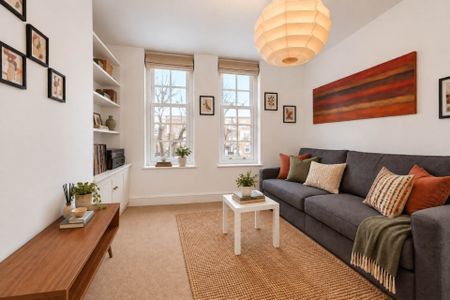 Price £2,500 pcm - Available 09/11/2026 - Furnished - Photo 5