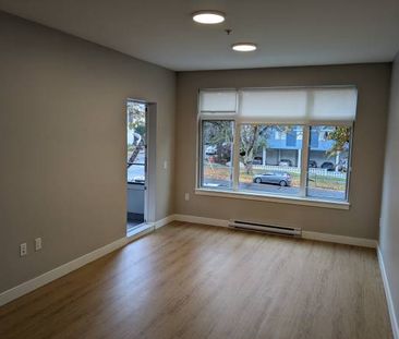 West facing 2-bed/2-bath w/balcony & insuite laundry - Immediately! - Photo 3