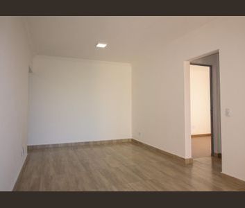 Apartamento para alugar com 57m², 2 quartos e 1 vaga - Foto 3