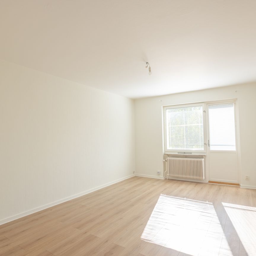 Hantverksvägen 13C - Foto 1