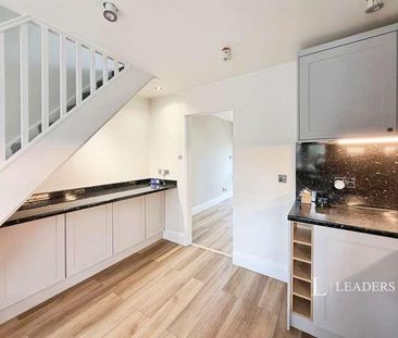 Junction Road, Burgess Hill, West Sussex, RH15 - Photo 3