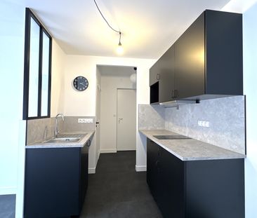 Location Appartement 1 pièce 32m² ST ETIENNE 42100 - Photo 3