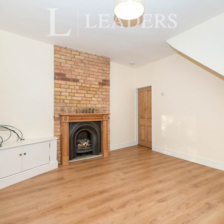 2 bedroom house to rent Rock Road, Stamford, PE9 - Photo 1